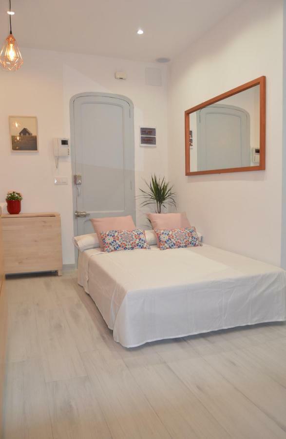 Cozy & Modern Next To Metro A. Guimera Appartement
